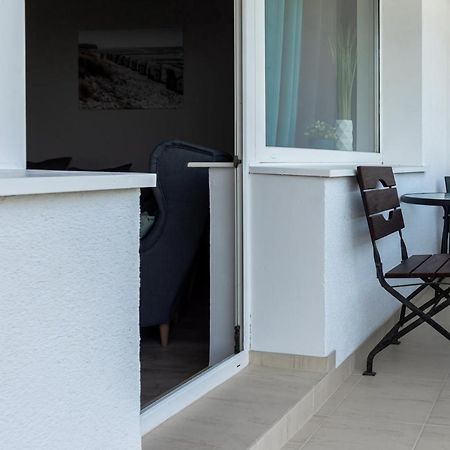 Quadratum Apartment By Noclegi Renters กดัญสก์ ภายนอก รูปภาพ