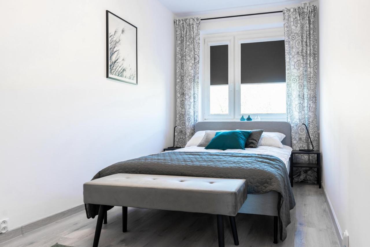 Quadratum Apartment By Noclegi Renters กดัญสก์ ภายนอก รูปภาพ